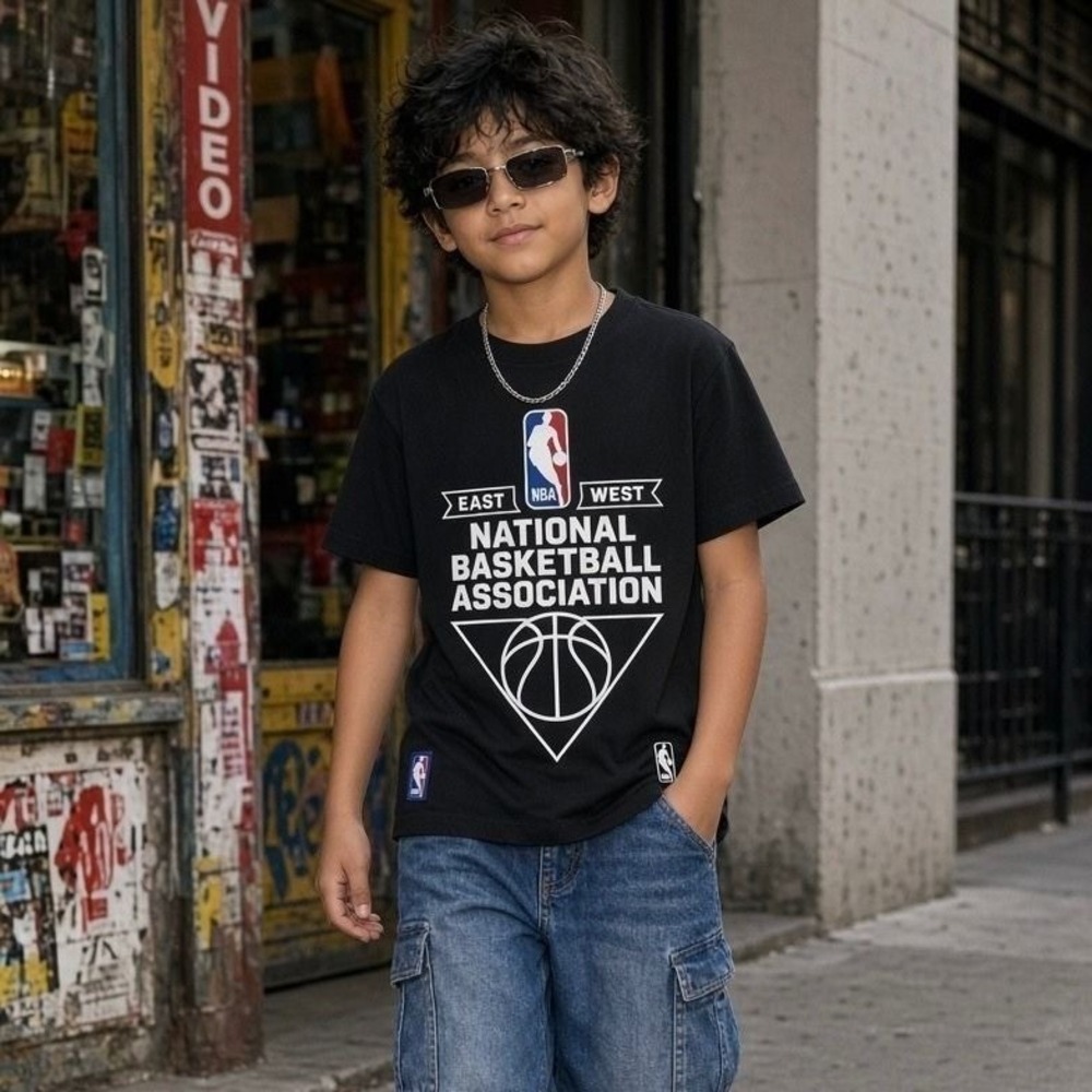 NBA Boys Size 8 Black Basketball Graphic T-Shirt Logo Sports Streetwear
